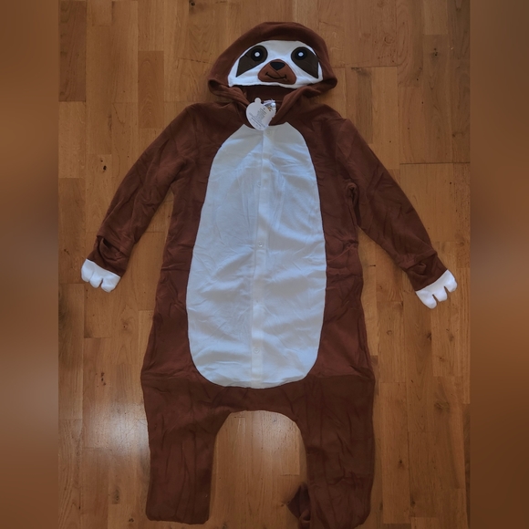 Cute & Cozy Slogth Costume/Pajamas - Picture 6 of 6